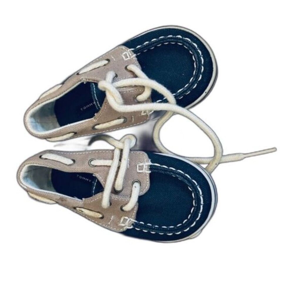 Preloved Dark Blue Baby and Toddler Loafers Boat Shoes size 3M
